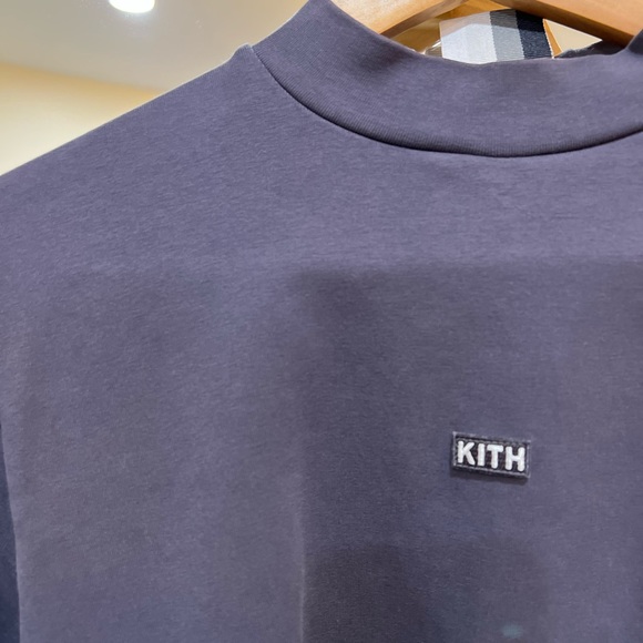 Kith Gray Sweatshirt - Picture 2 of 3